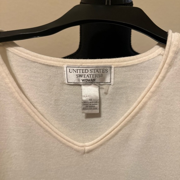 United States sweaters Women's V-neck Pullover Sweater. Size 1X. NWOT. - Picture 4 of 7